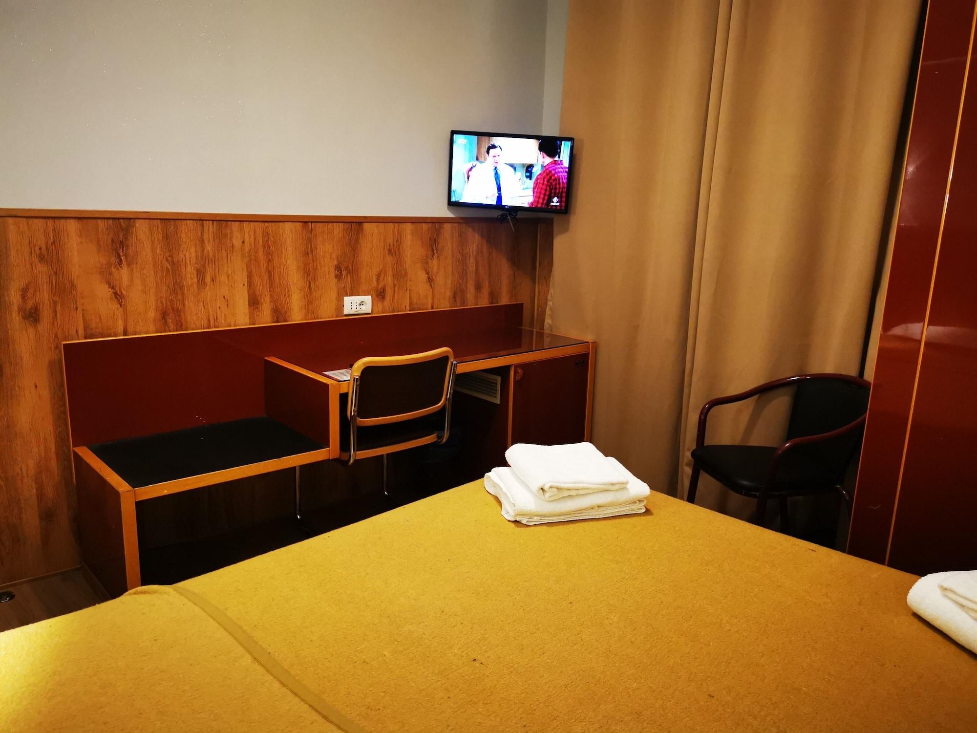 New Alexander Hotel Генуя Экстерьер фото
